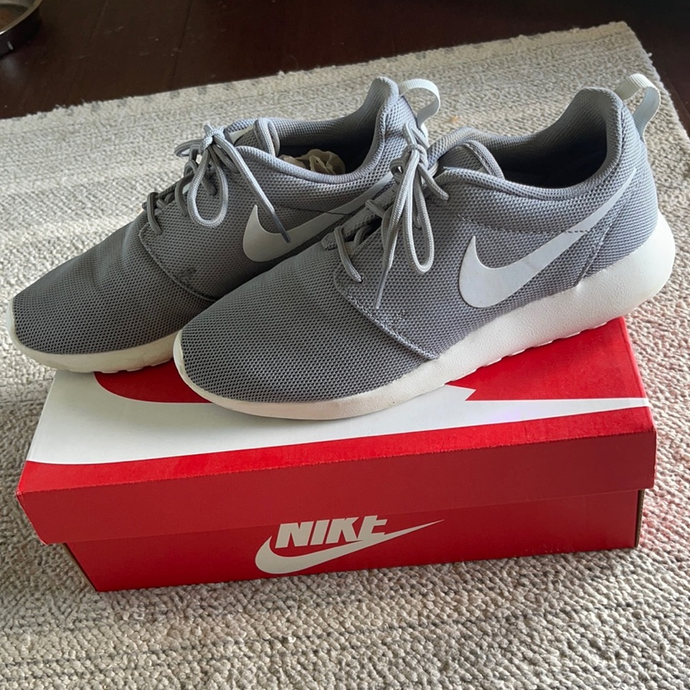 Nike Women’s Air Max Thea